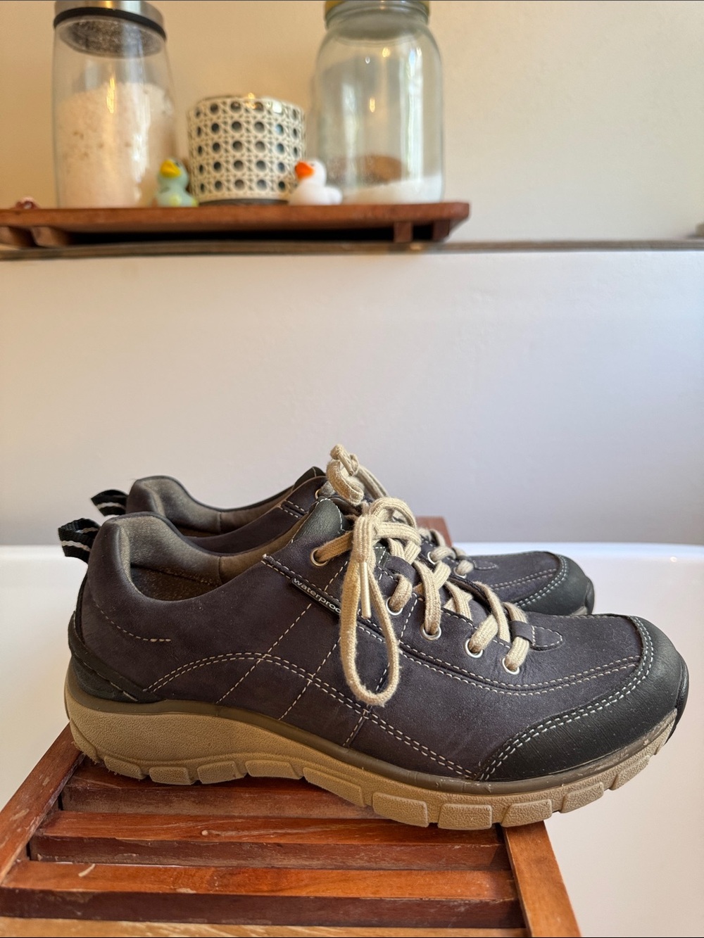 Clarks WaveWalk Navy and Tan Women's Sneakers